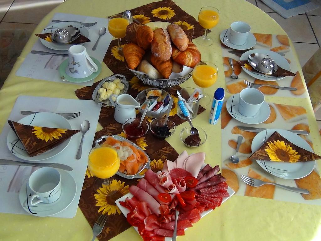 Haus Erika Am Weg Bed & Breakfast Kesswil Ngoại thất bức ảnh